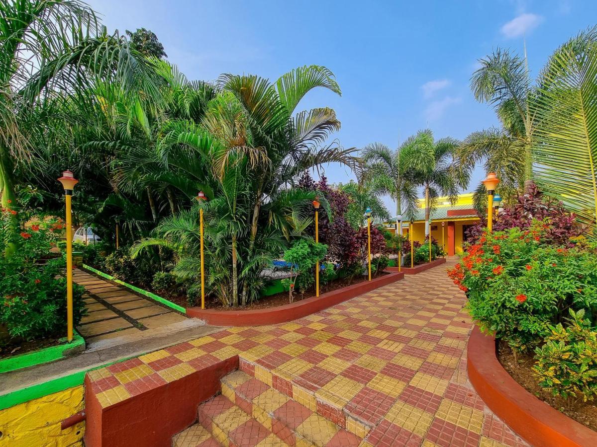 Natures Dreamland Holiday Homes, Igatpuri Ngoại thất bức ảnh